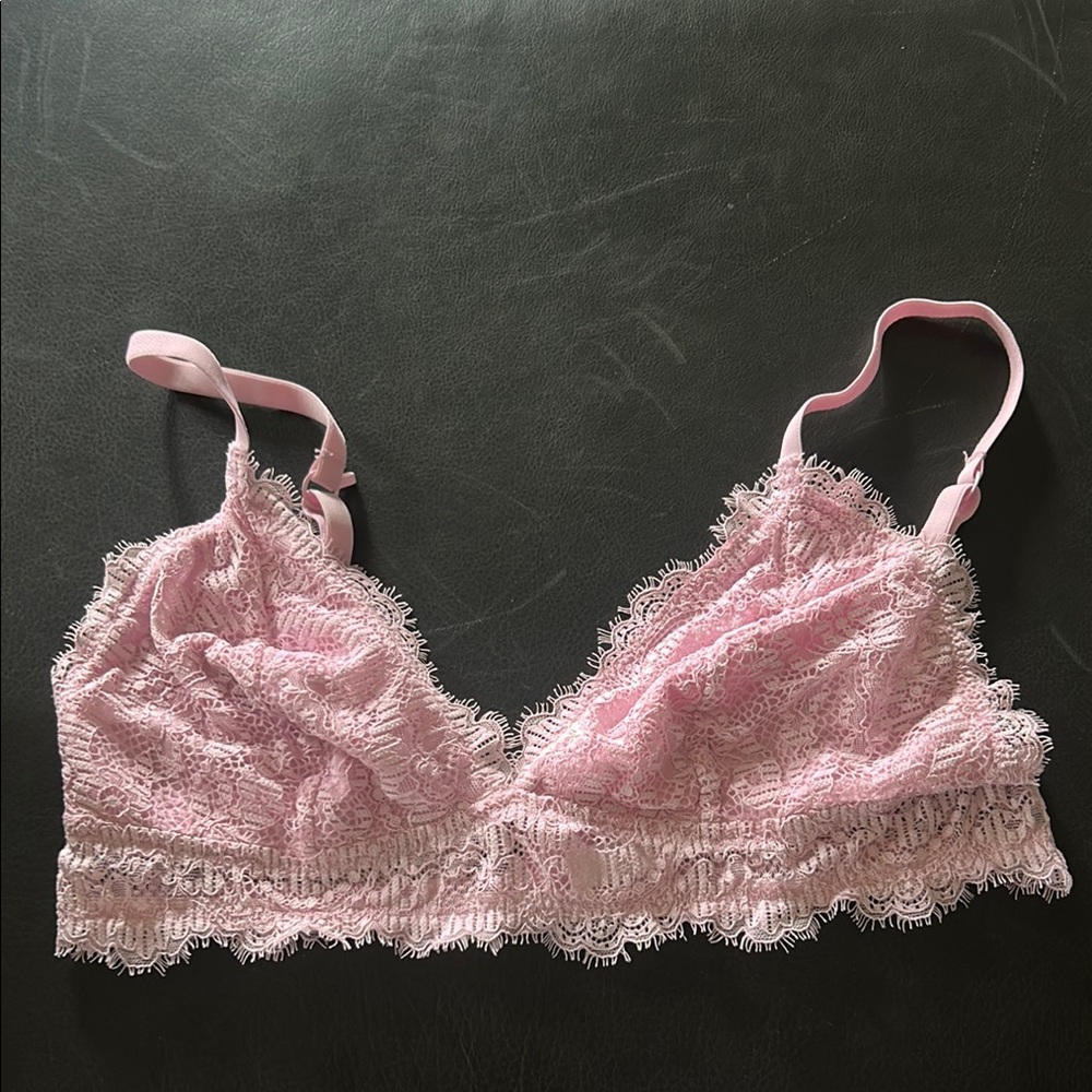 Colsie Pink Lace Bralette with Adjustable Straps